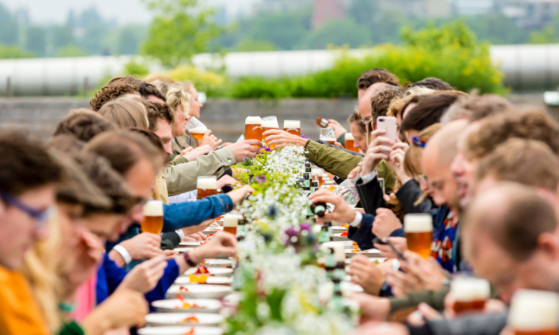  Lowlander Botanical Brewkitchen diner
